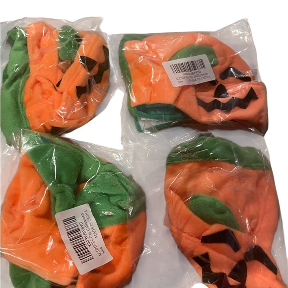 Alibbon Set Of 4 Halloween Pumpkin Costumes For Cats Brand New - Picture 1 of 1